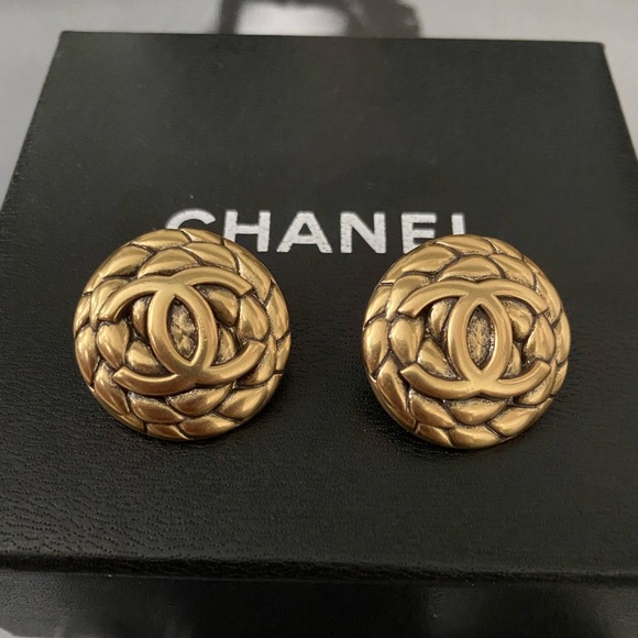 Chanel Button Earrings - Picture 6 of 8